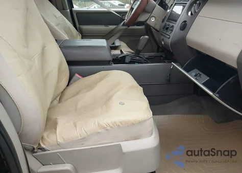 2010 Ford Expedition Xlt from USA, damaged, VIN 1FMJU1G50AEB72819